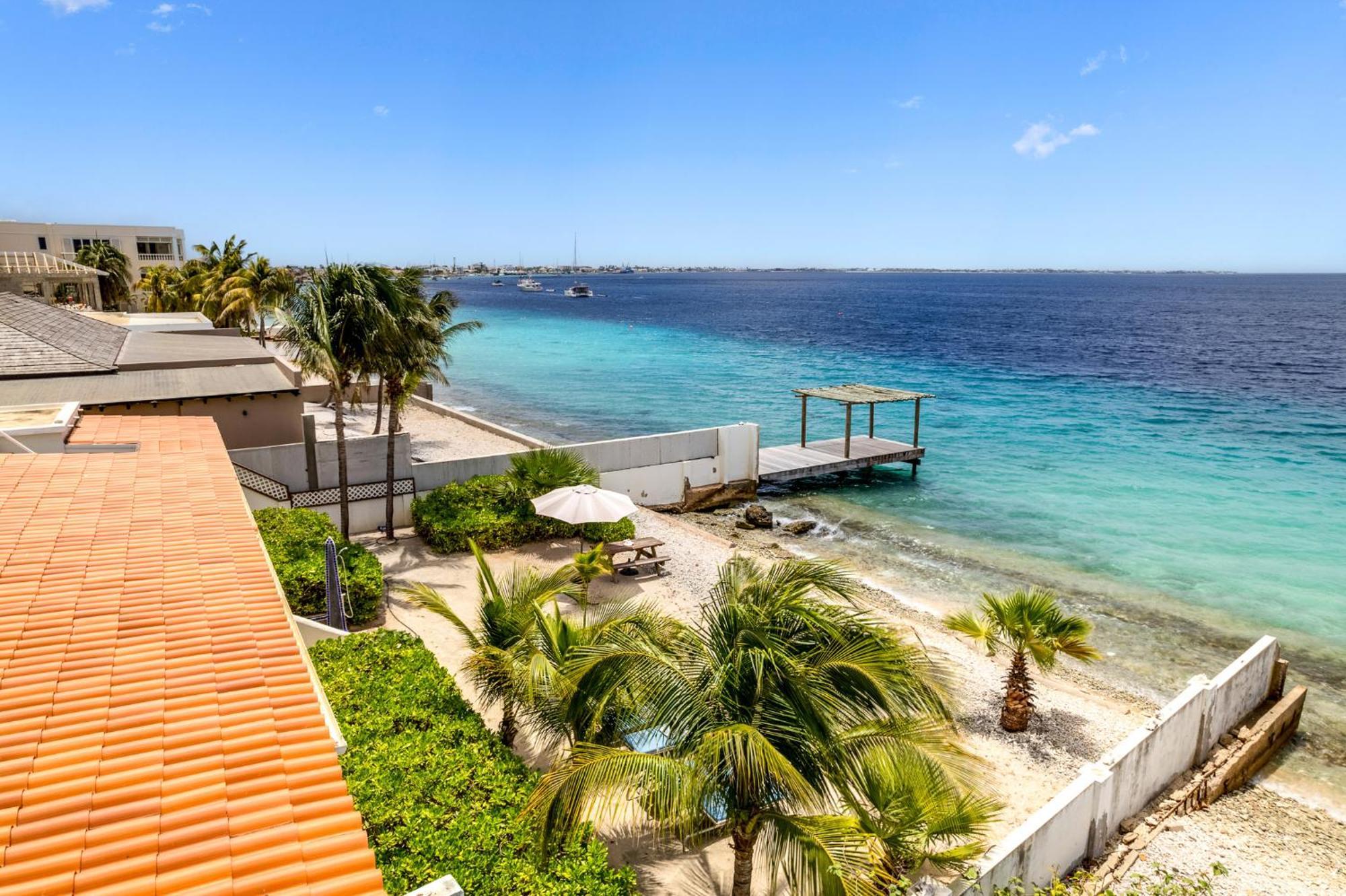 Oceanfront - Villa Port Of Call - Playa Esterno foto