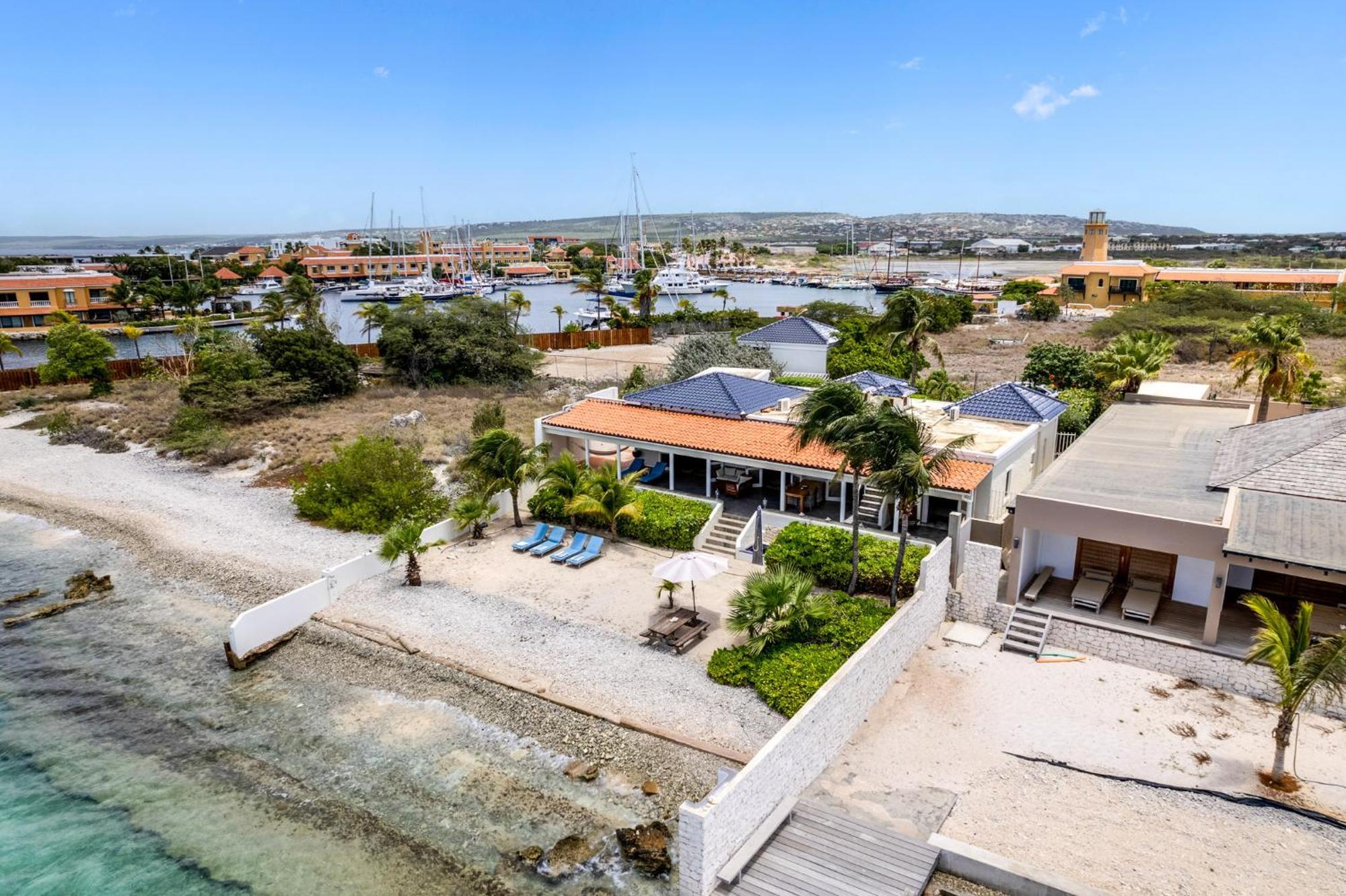 Oceanfront - Villa Port Of Call - Playa Esterno foto