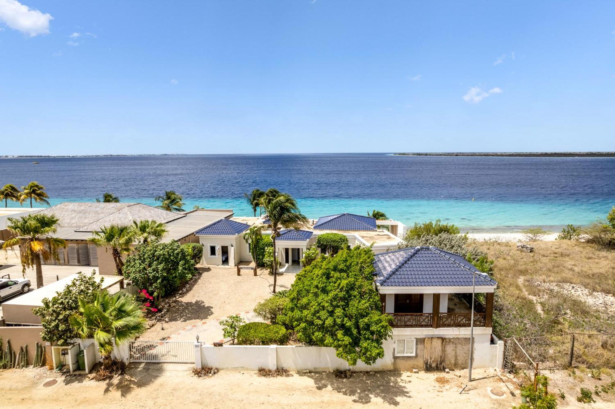 Oceanfront - Villa Port Of Call - Playa Esterno foto